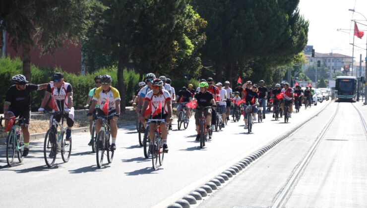 28 Haziran Bisiklet Korteji İzmit sokaklarına renk kattı