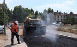 İzmit Belediyesi, Alikahya Fatih Mahallesi’ni modern yollara kavuşturmaya devam ediyor
