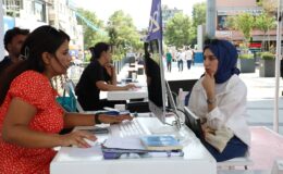 İzmit Belediyesinin üniversite adayları için ücretsiz danışmanlık desteği devam ediyor