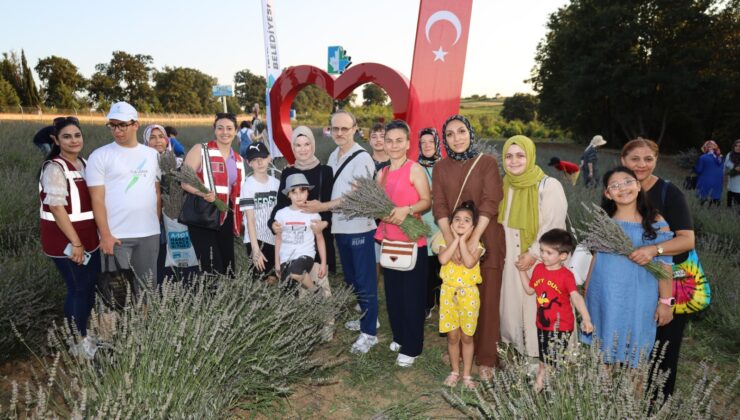 Özel gereksinimli çocuklar ve aileleri  İzmit’in Lavanta Bahçesi’nde buluştu