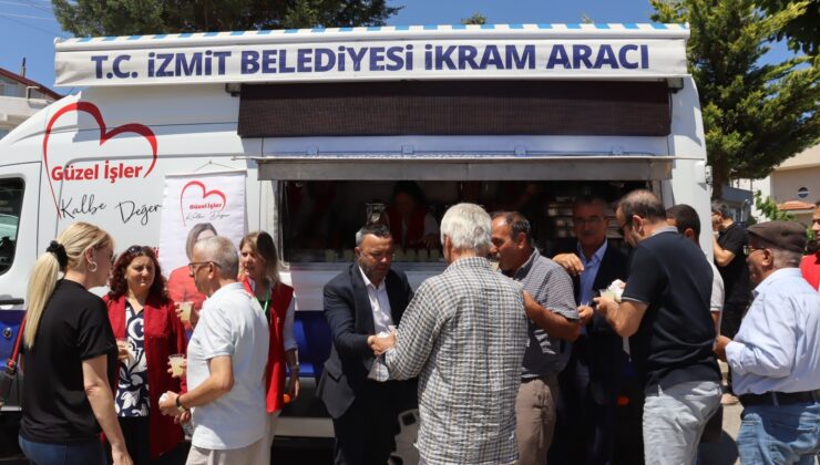 İzmit Belediyesi, Cuma Namazı sonrası  Fatih Cami Cemaati ile buluştu