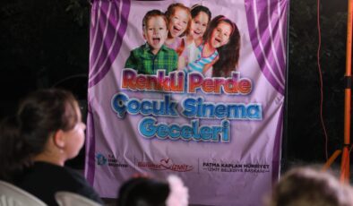 Minikler, ‘Çocuk Sinema Geceleri’nde doyasıya eğlendi