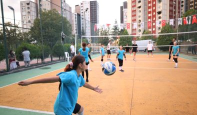 Fevzi Çakmak Mahallesi Voleybol Turnuvası başladı