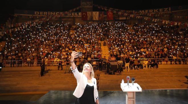 İzmit’ten Derince’ye Yayılan Nikomedia Ateşi: Büyülü Geceyle Muhteşem Festival Başladı