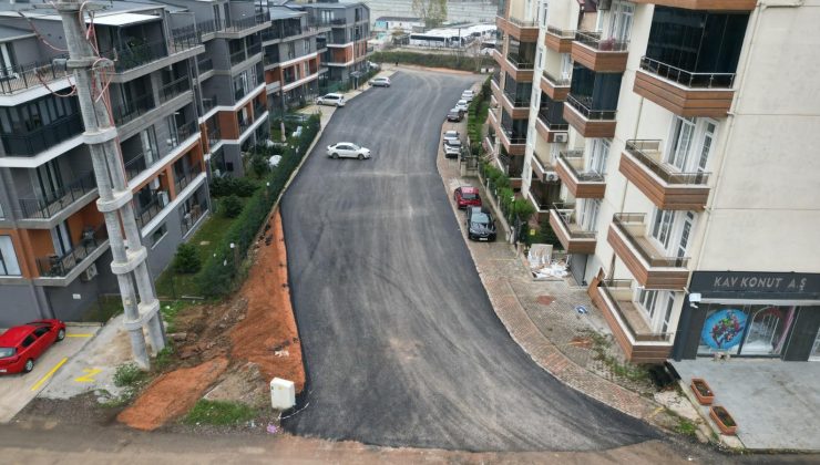 Haber İçeriği  İzmit Belediyesi, Üzümlü Sokağı asfalt konforuna ulaştırdı