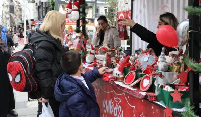 İzmit Belediyesi Vatandaşları Yılbaşı İyilik Pazarına bekliyor!