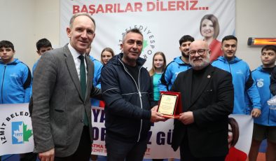 İzmit Belediyespor Güreş Okulu eğitimlerine başladı