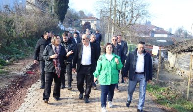 İzmit Belediyesi, Hakkaniye ve Terzibayırı Mahallesi’nde ihtiyaçları yerinde inceledi