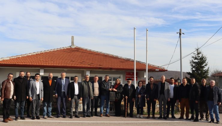 İzmit Belediyesi, Balören ve Gülbahçe Kadriye Mahallesi sakinlerini dinledi