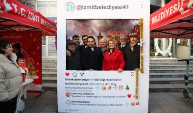 Yılbaşı heyecanı İzmit Belediye Meydanı’nda yaşanıyor