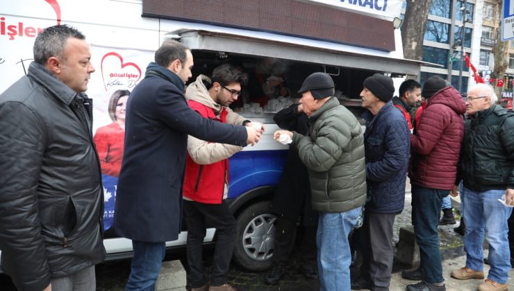 İzmit Belediyesi, Cuma Namazı çıkışı Fevziye Camii cemaati ile buluştu