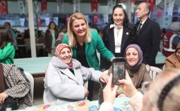 Başkan Hürriyet, Plajyolu’nda vatandaşlarla iftar sofrasında buluştu